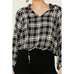 Country Outfitter Shop -Country Outfitter Shop unnamed file 759