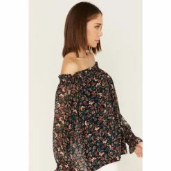 Country Outfitter Shop -Country Outfitter Shop unnamed file 849