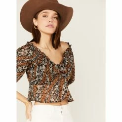 Country Outfitter Shop -Country Outfitter Shop unnamed file 857